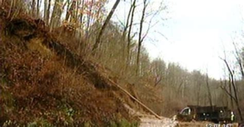 Landslide Creates Mess Breaks Gas Line In Kilbuck Twp Cbs Pittsburgh