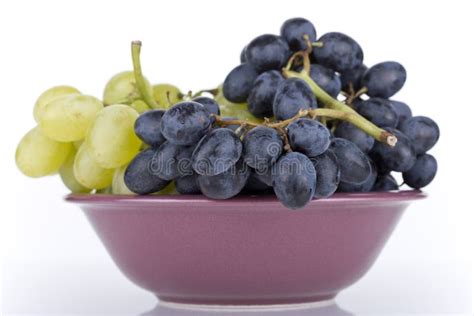 Grapes In A Bowl Stock Photo Image Of Fresh Organic 21220848