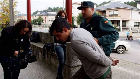 Prisión Para Dos De Los Detenidos Por La Muerte Del Joven Rumano En Ourense