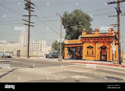 This Is The Station House For Angels Flight The Shortest Railway In