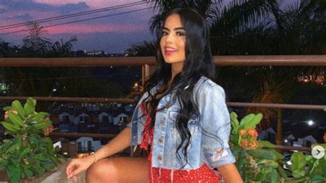 Luisa Castro Eleva La Temperatura Con Sus Encantos En Diminuto Bikini