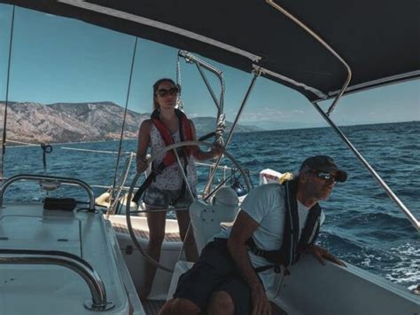 Yacht Sail Training Rya Yachting And Sailing Training School