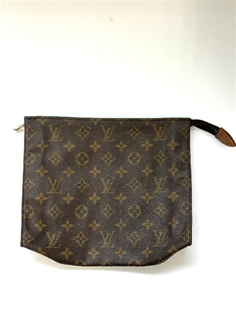 76 1円 Louis Vuitton ルイヴィトン モノグラム ポッシュトワレ26 M47542 Th0951 現状品セカンドバッグ