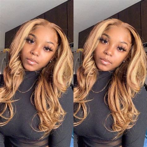 Klaiyi Ombre Highlight Lace Front Wig Body Wave Honey Blonde Human Hair