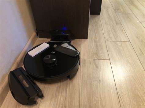 Робот-пылесос JVC JH-VR520 - «Впечатлён работой робота-пылесоса - он ...