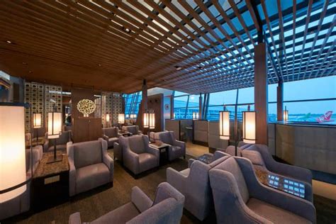 CGK Jakarta Airport: Premium Lounge Access | GetYourGuide