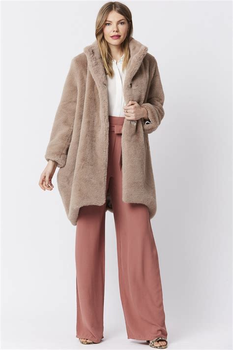 Mocha Oversized Faux Fur Coat Jayley