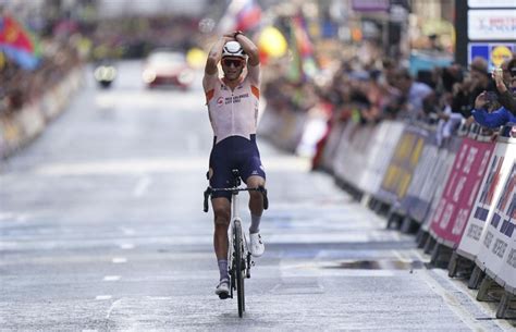 La Uci Recuerda Con Este Emotivo V Deo El Evento Ciclista M S Grande De