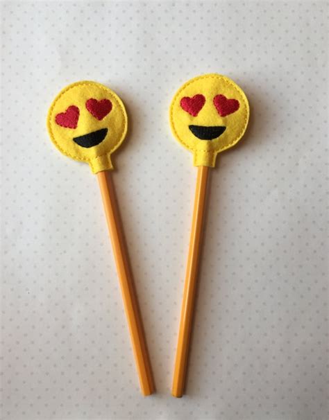 Love Eyes Emoji Pencil Toppers