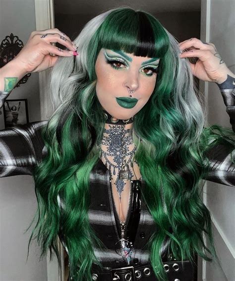 Pravana On Instagram “its Officialkaylaboyer Can Rock Any Color Of The Rainbow 🧡💛💚💙💜🖤