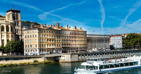 2 5 Hour Join In Lyon Lunch Cruise By Lunch Cruise On The Saone By Les