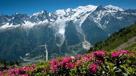 Mont Blanc in Chamonix-Mont-Blanc, | Expedia.ca