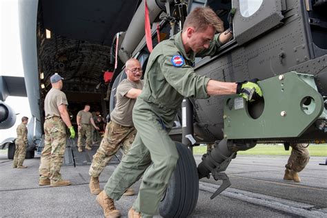 Dvids Images Th Airlift Wing Loadmasters Conduct Joint Training