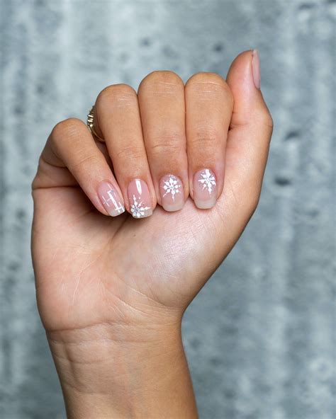 3 Chic Winter Designs From The Nail Artists At Bellacures