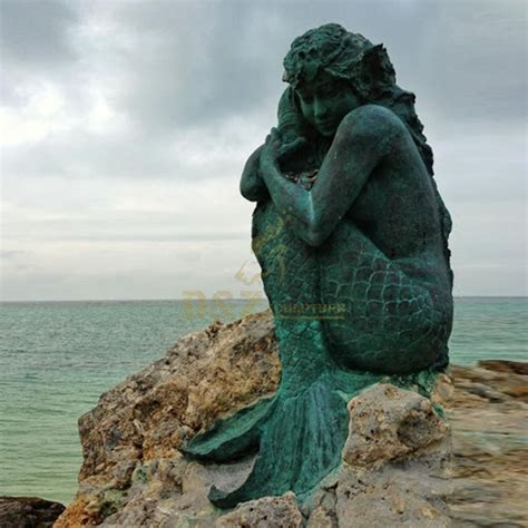 Famous Outdoor N Bronze Mermaid Statue Seaside Sculpture