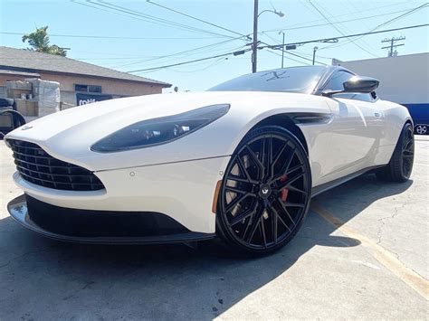 Aston Martin Db White Forgiato Tec S Wheel Wheel Front