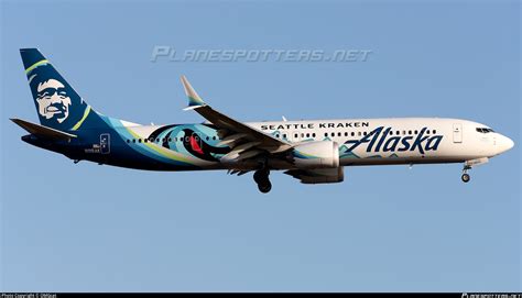 N Ak Alaska Airlines Boeing Max Photo By Omgcat Id