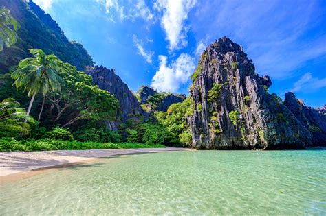 Annual average weather for Matinloc Island, El Nido, Philippines