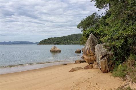 Praia Dos Currais Beach Guia De 2024 Fotos Melhores Praias