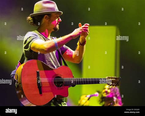 Jason Mraz Performs Live At Pavilhao Atlantico Featuring Jason Mraz