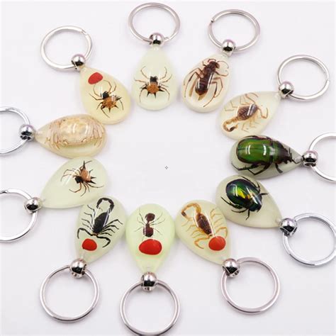 120pcs Lot Insect Keychain Sea Shell Keychains Conch Key Ring Starfish