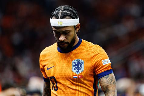 Nieuwe club Memphis Depay bekend één addertje Soccernews nl