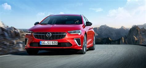 Opel Insignia GSI 2020 Nouveau moteur et boîte automatique neuf vitesses