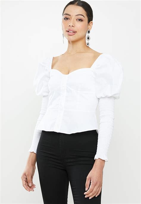 Puffed Sleeve Blouse