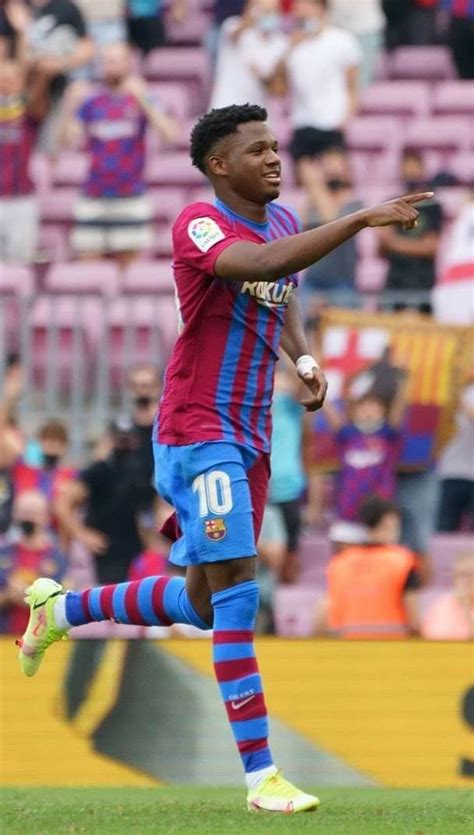 Pin De Kenny Gomez Cano En Fc Barcelona Carteles De Banda Futbol Banda