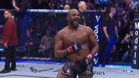 Watch Jon Jones Dances In The Ufc Cage After Win Over Ciryl Gane Video Viral Hindustan Times