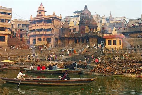 Manikarnika Ghat Varanasi | History & Interesting Facts | UP Tourism