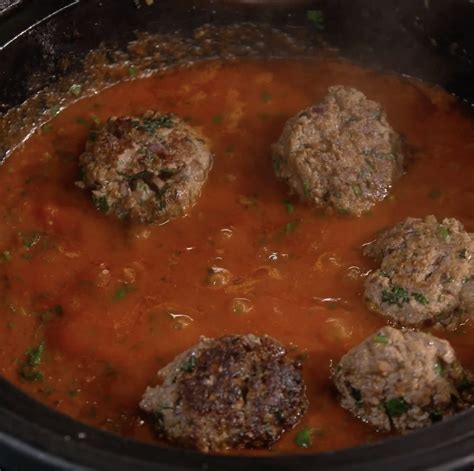 Ma recette de tajine de keftas et œuf Laurent Mariotte en 2023