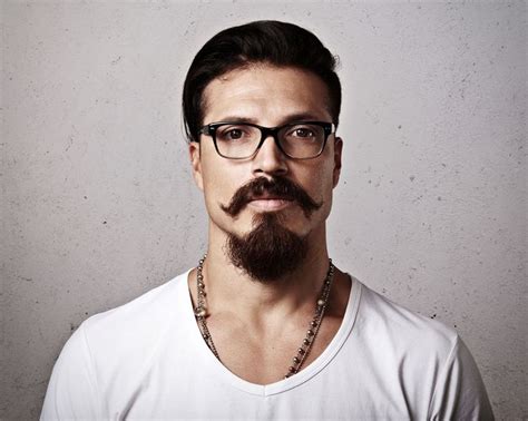 Pin Em Barbas E Bigodes