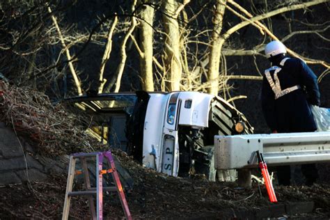 B 事故 スキーバスが転落、14人死亡 20人以上けが 軽井沢：朝日新聞デジタル