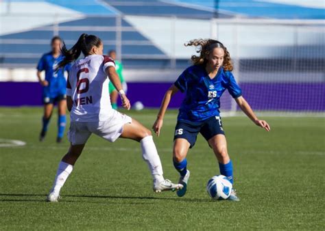 La selección salvadoreña de fútbol fue derrotada por Venezuela y fue