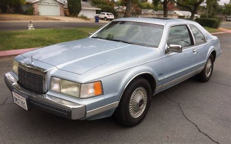 112321 1990 Lincoln Mark Vii Bill Blass 1 Barn Finds