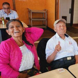 Abuelitos Heladeros Celebrar N El D A De Los Abuelos