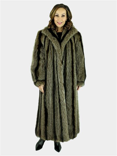 Womens Natural Raccoon Fur Coat Medium Estate Furs