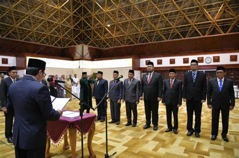 Pj Sekda Aceh Lantik Tujuh SKPA