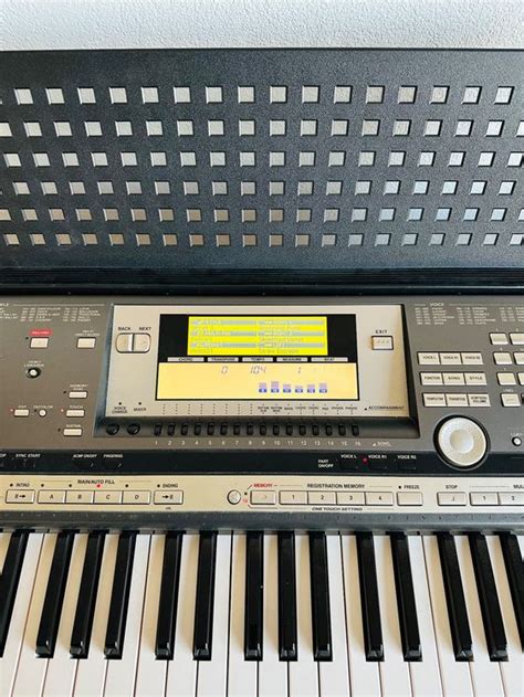 Yamaha Keyboard PSR 640 mit Ständer Kaufen auf Ricardo