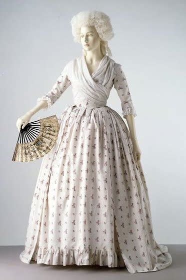 Couture Historique Historic Rock Ford Plantation 1790s Fashion