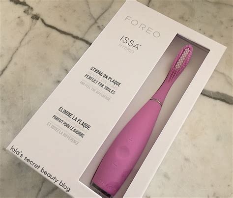 Lola S Secret Beauty Blog FOREO ISSA HYBRID SONIC TOOTHBRUSH REVIEW