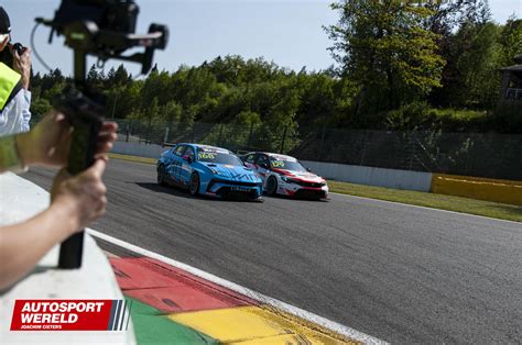 Tcr Spa Kobe Pauwels Wint Tcr Europe Algemene Zege Voor Yann