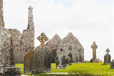 How to Visit Clonmacnoise — LAIDBACK TRIP