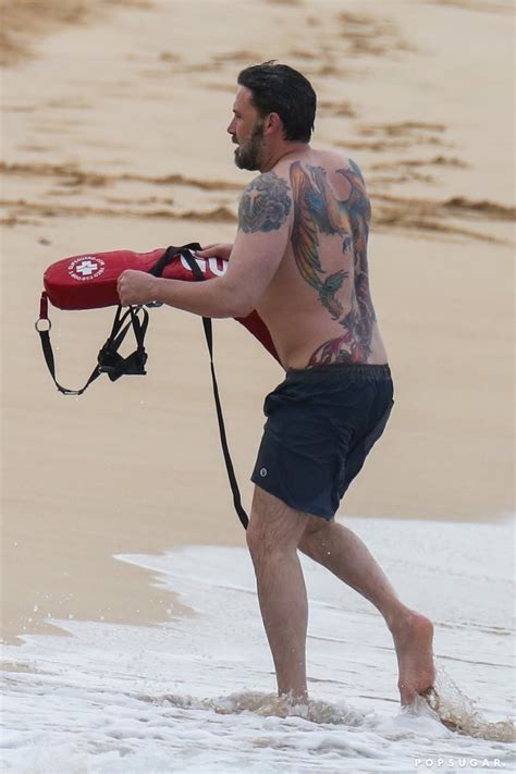 Ben Affleck Shirtless In Hawaii March Popsugar Celebrity Photo