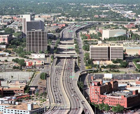 woodall rodgers park  decked artseek arts  culture