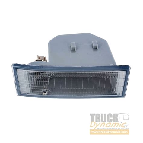 Phare Anti Brouillard VOLVO FH VERSION 1 Sans Porte Lampe Droit