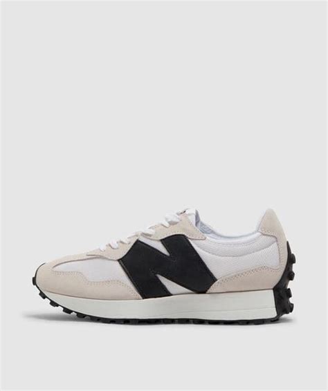 New Balance 327 Sneaker In White For Men Lyst