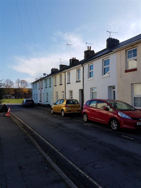 2 Bedroom Terraced House Let In Newton Abbot Tq12