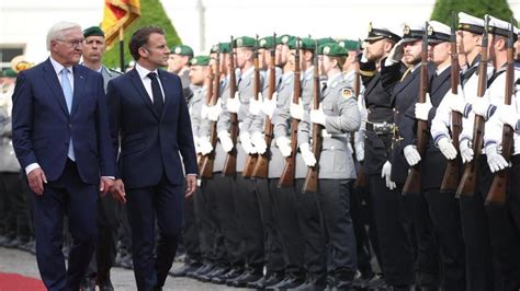 Macron Clama Desde Berl N Contra La Fascinaci N Por El Autoritarismo